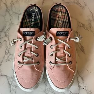 Sperry women’s slip on pink sz 9